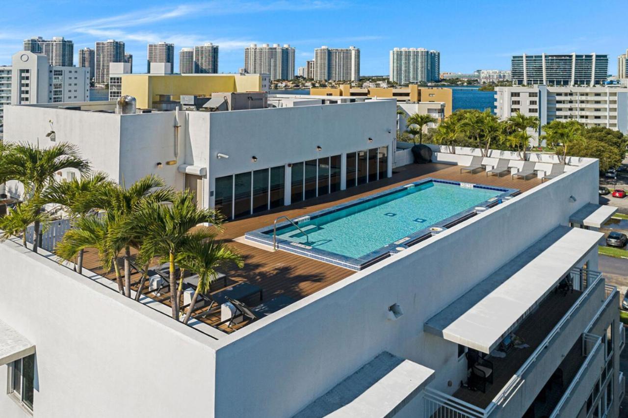 Roami At Sunny Isles Appartement Miami Beach Buitenkant foto